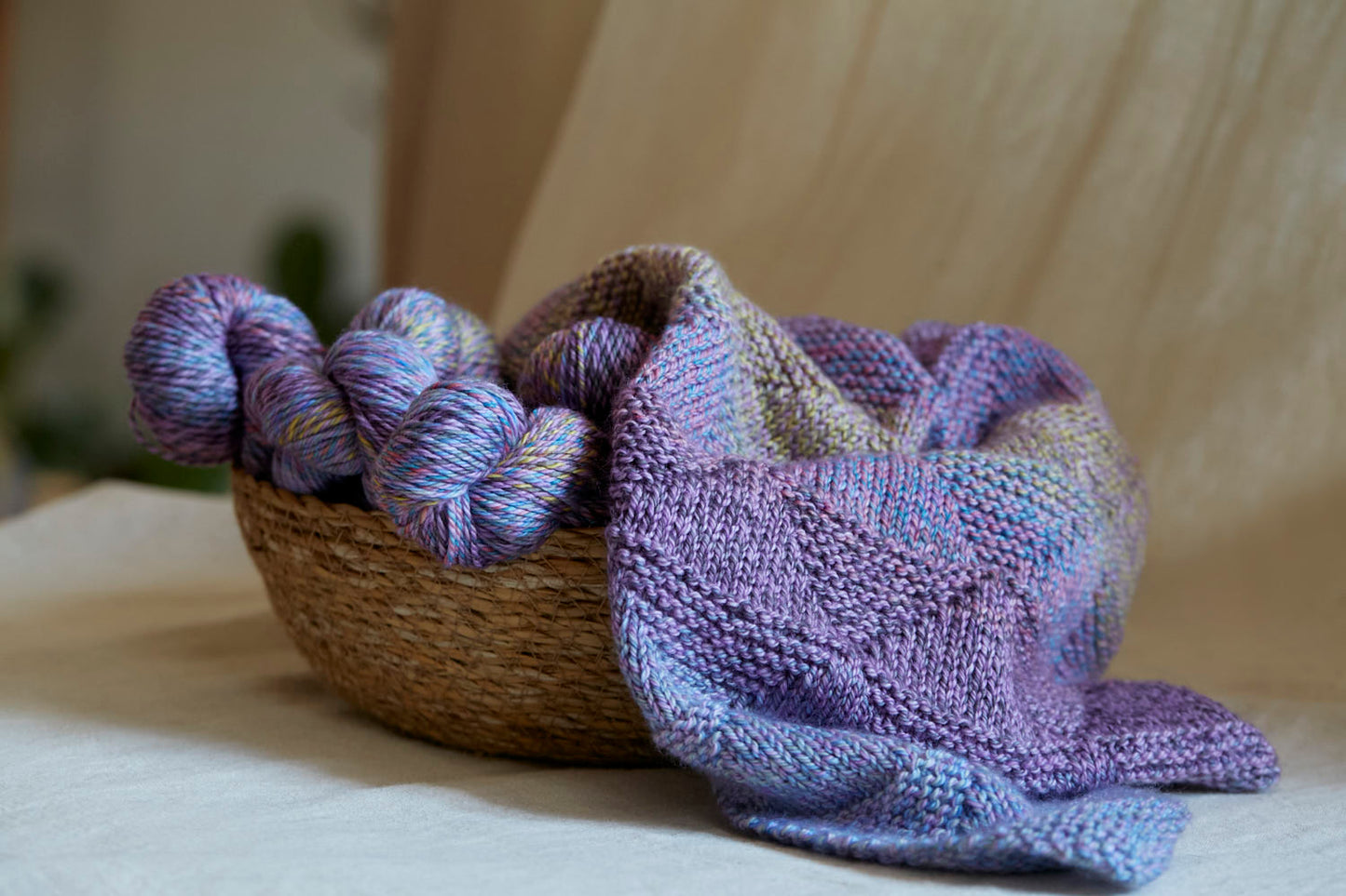 Spiral Grain by Urth Yarns