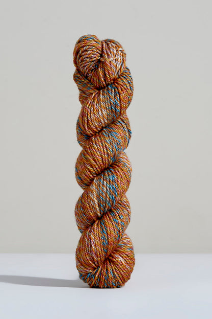 Spiral Grain by Urth Yarns