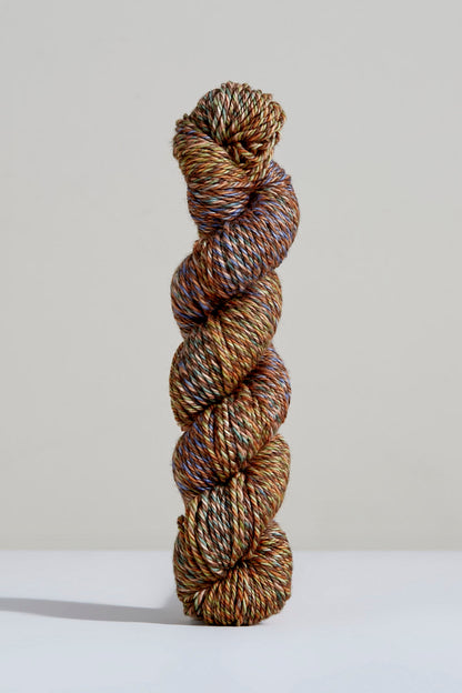 Spiral Grain by Urth Yarns