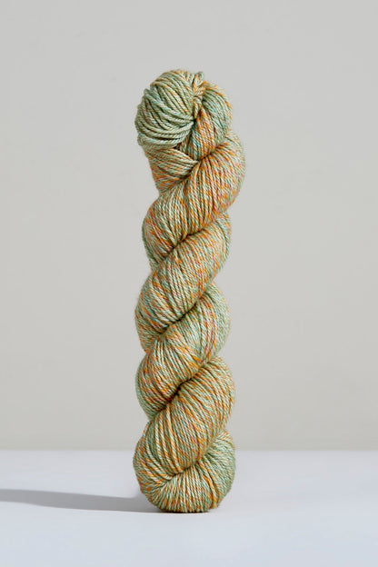 Spiral Grain by Urth Yarns
