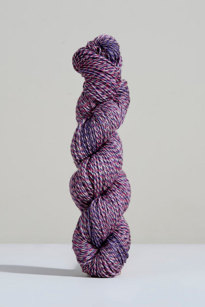 Spiral Grain by Urth Yarns