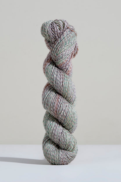 Spiral Grain by Urth Yarns