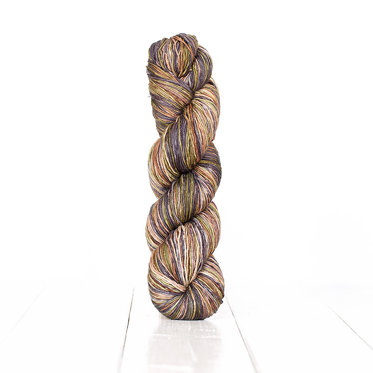 Uneek fingering by Urth Yarns