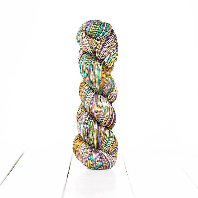 Uneek fingering by Urth Yarns